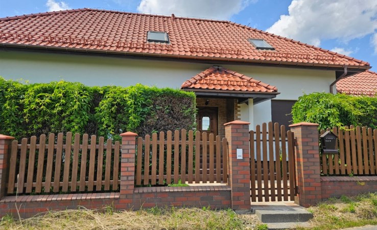 dom na sprzedaż - Katowice, Kostuchna, Migdałowców